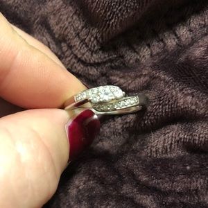 14K White Gold Diamond Ring